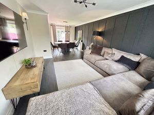 Lounge area- click for photo gallery